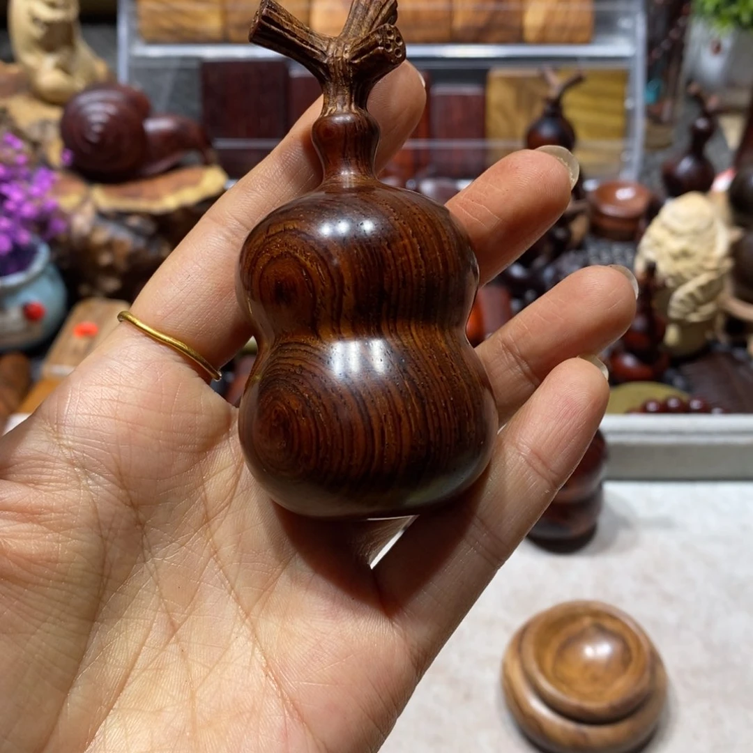 微凹黄檀（南美大红酸枝）?***?