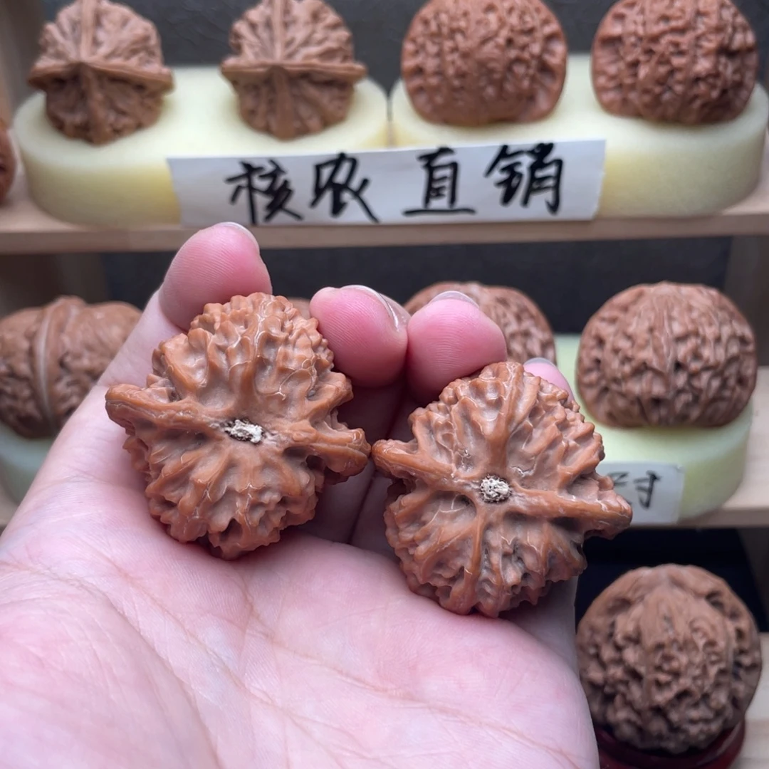 山***人文玩核桃吊坠全品苹果圆41➕交友价
