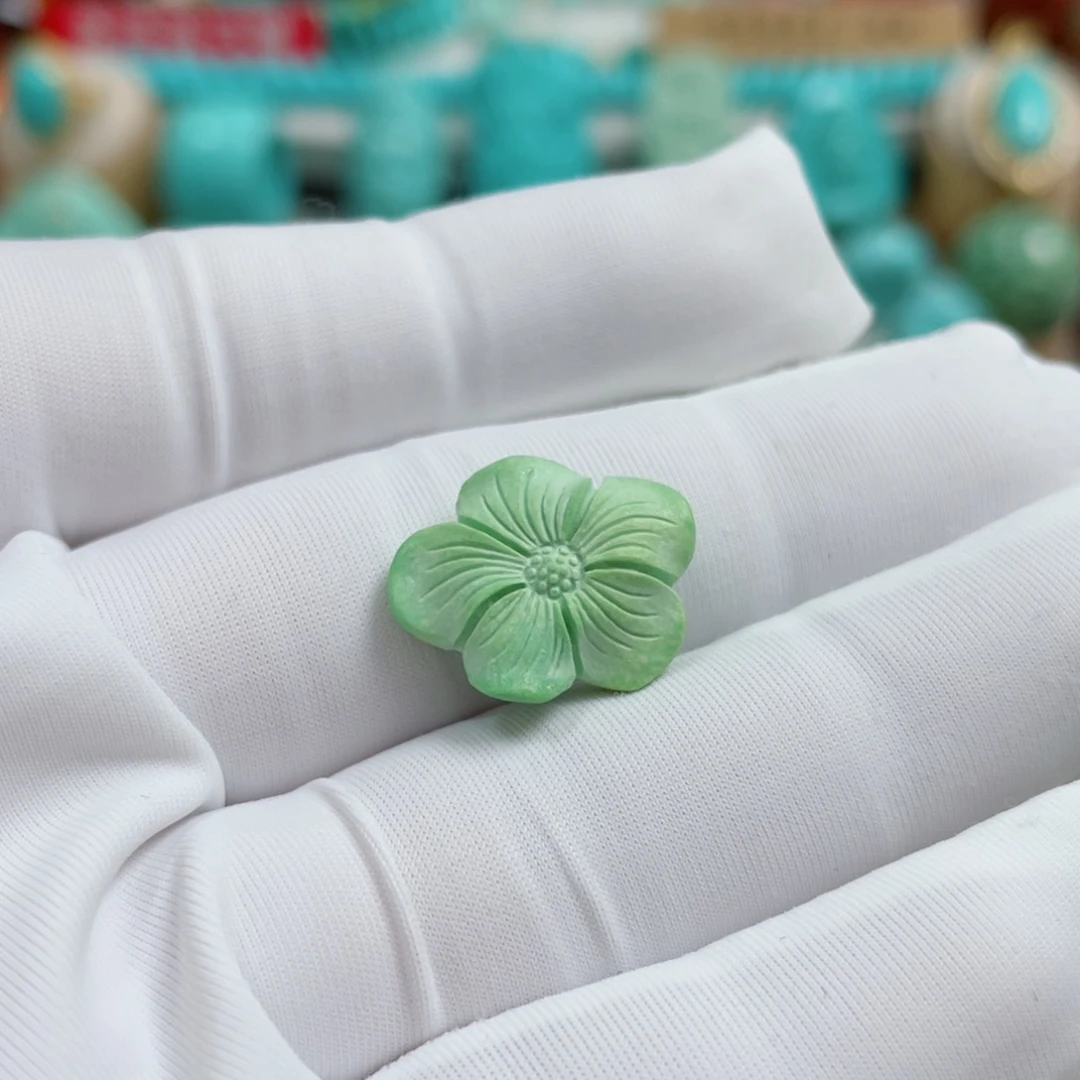 未镶嵌绿松石珠宝奇石倾**沫