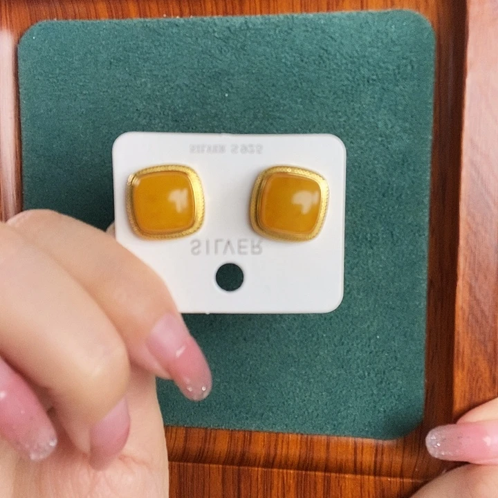 蜜蜡银S925镶嵌耳饰耳钉