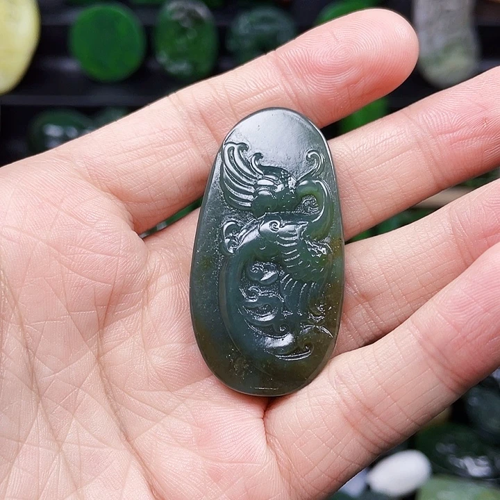 和田玉未镶嵌挂件