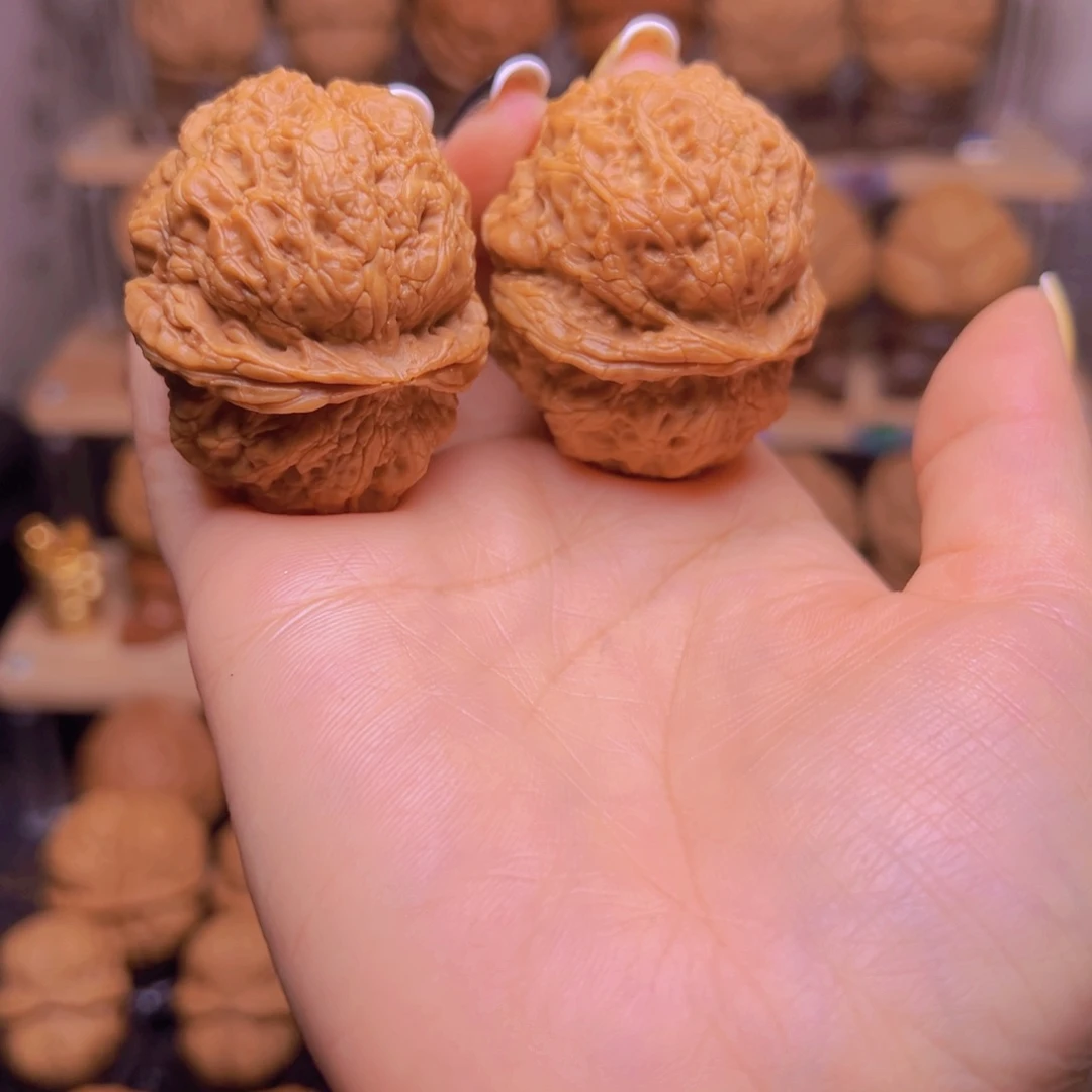 桃核把件黄金甲H10、44……