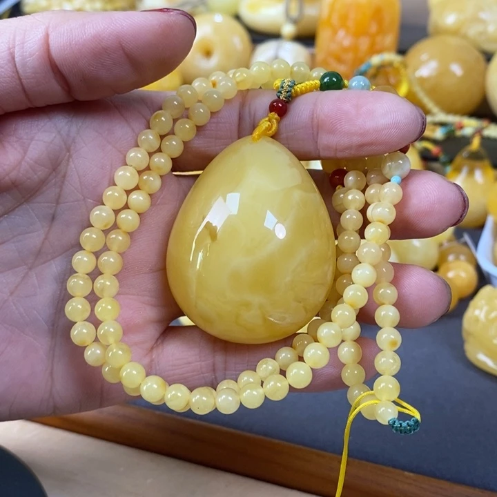 琥珀颈饰未镶嵌水滴