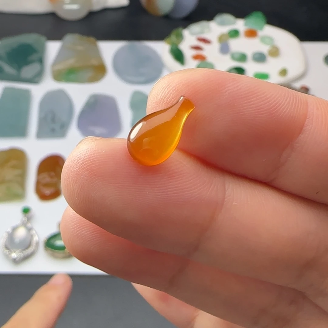 定制翡翠未镶嵌材料