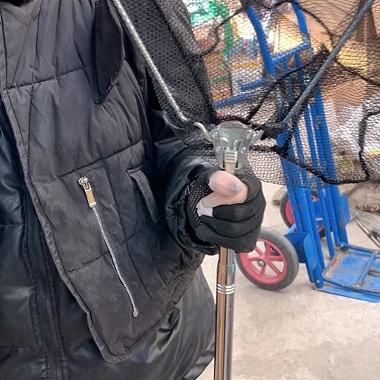 不锈钢折叠一体抄网随机发