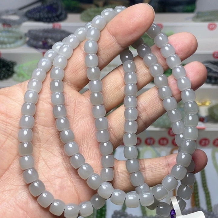 和田玉颈饰未镶嵌准*尔8mm