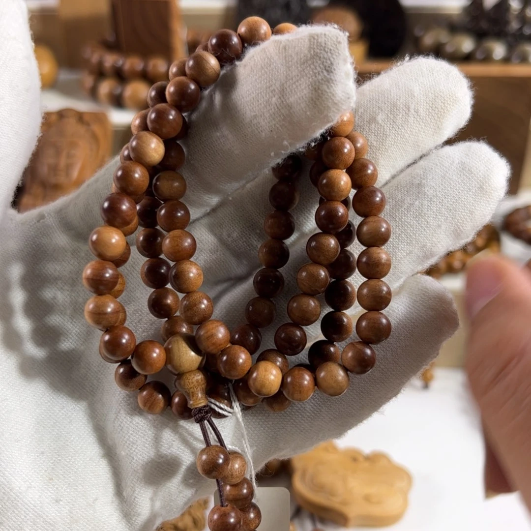 檀香木其他南**暖老山檀香0.6横纹沉水108颗