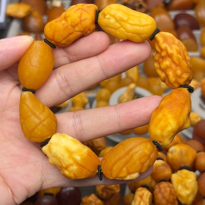 琥珀未镶嵌裸石天然蜜蜡手串