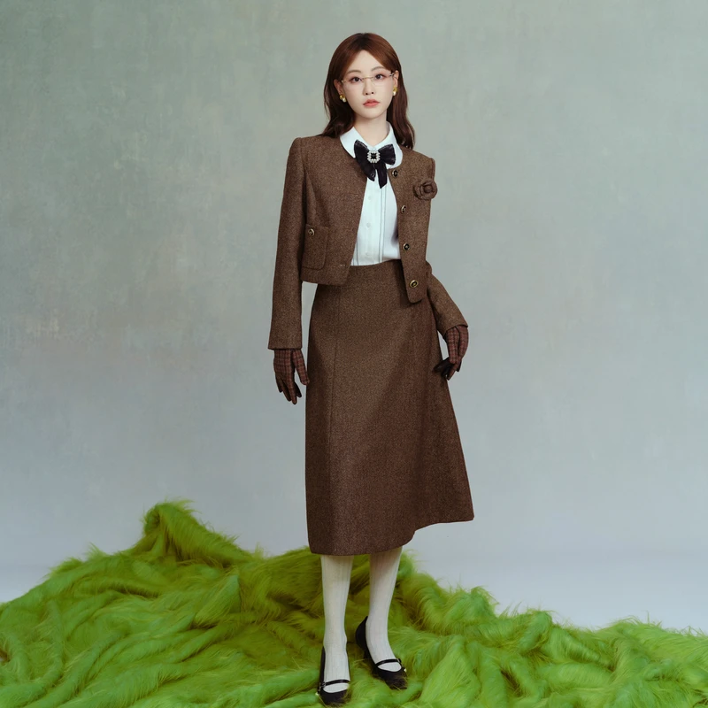 LIME/莱茵祝绪丹同款MOON高腰质感伞摆半身裙双色LDGD8CWSK304