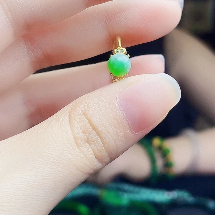 翡翠银S925镶嵌颈饰多样性