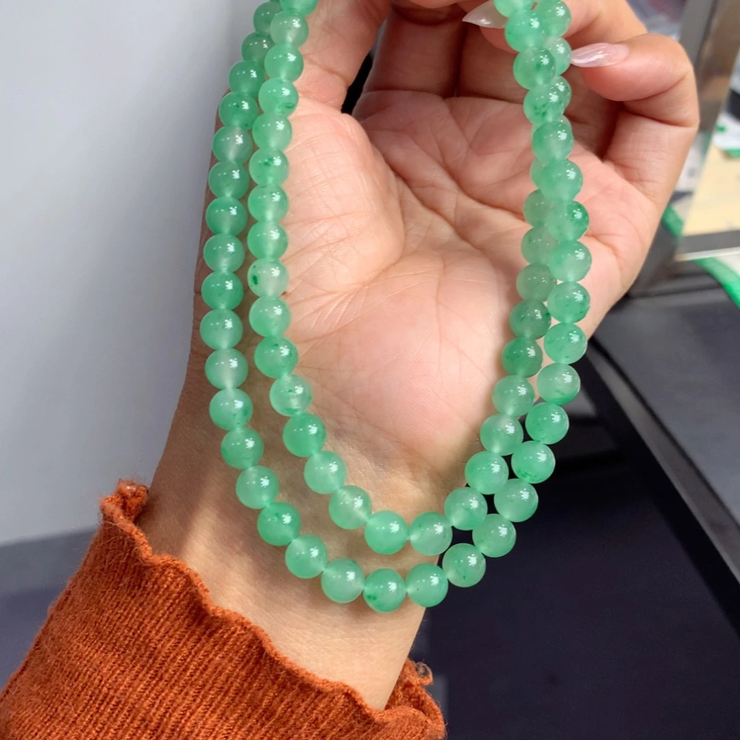 颈饰银S925镶嵌石英质玉（非洲翠）