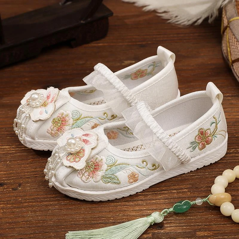 女童刺绣绣花鞋春夏古风儿童汉服鞋古装时尚手工布鞋中国风童鞋