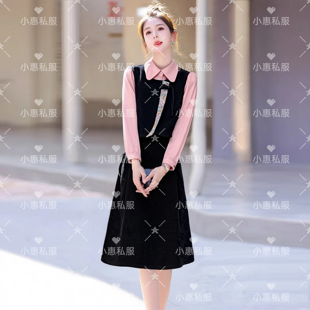 2025秋冬新款长袖气质显瘦拼色假两件中长款裙子女减龄时尚连衣裙