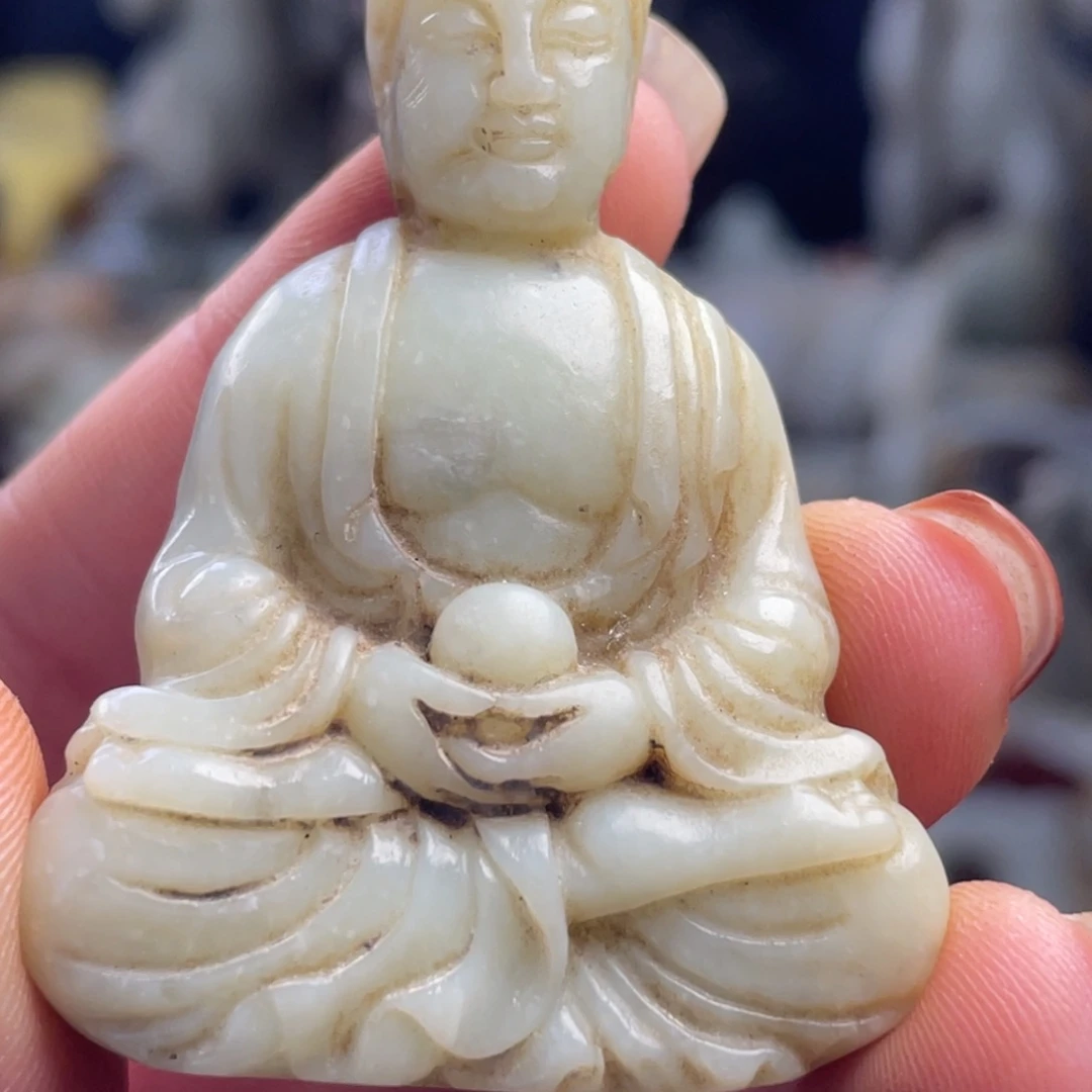 光***年和田玉未镶嵌颈饰