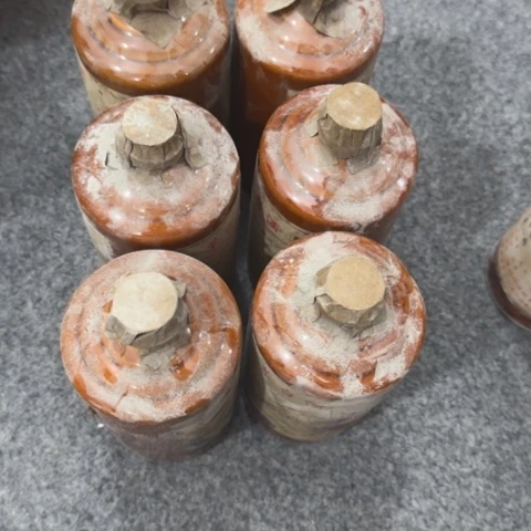 盘子瓶子手工手绘
