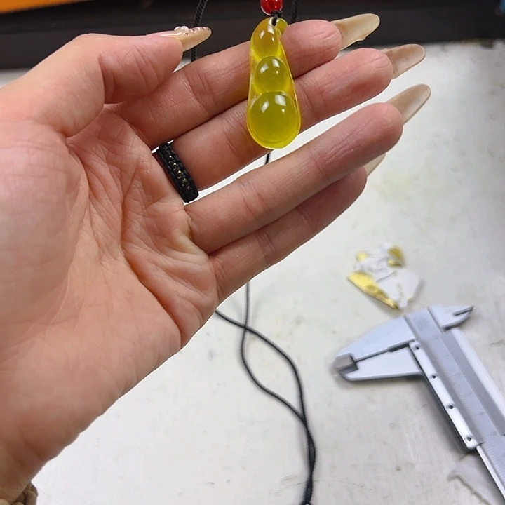 蛇纹石玉原石未镶嵌106