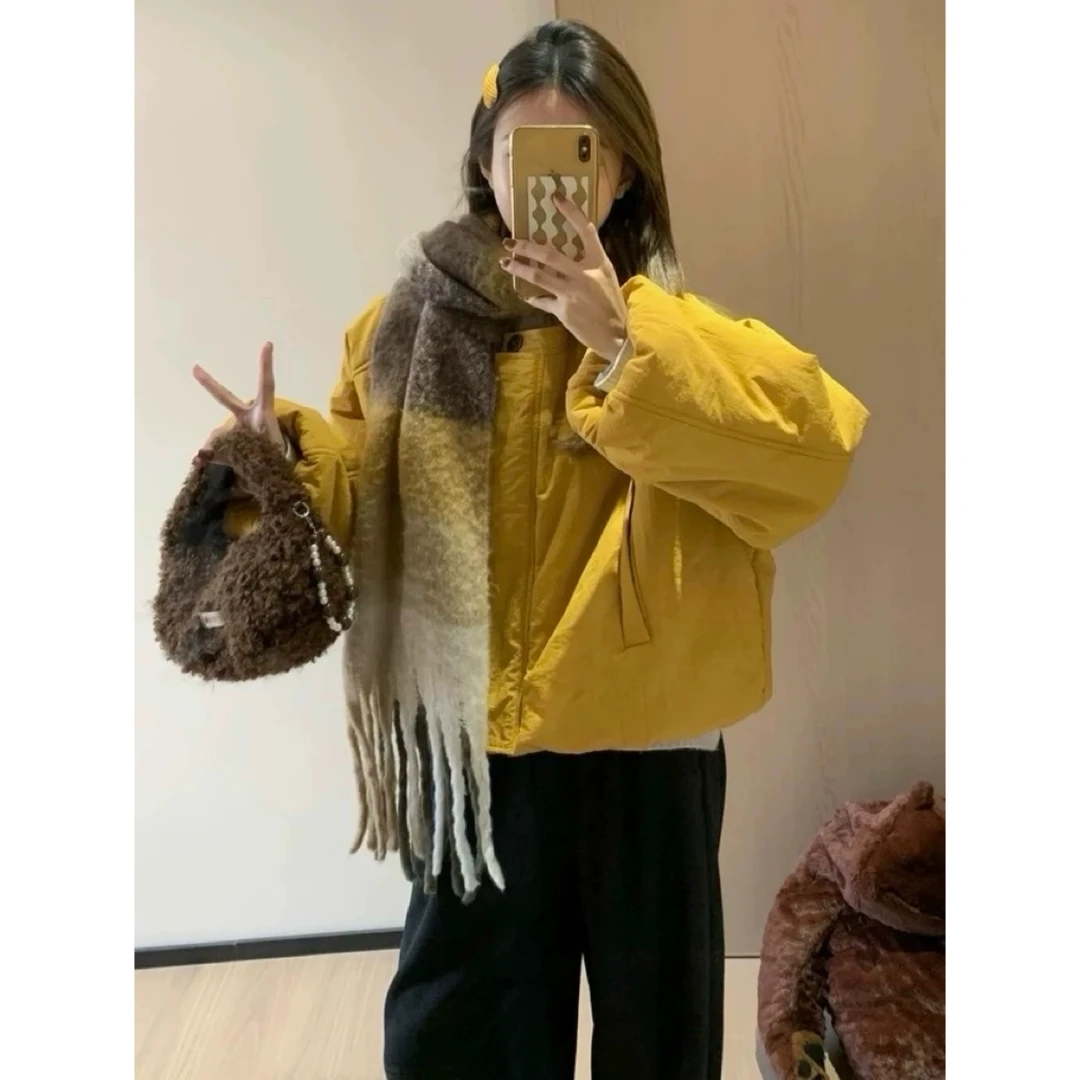 C10581-韩系少女秋冬暖暖南瓜花苞袖短款棉服外套