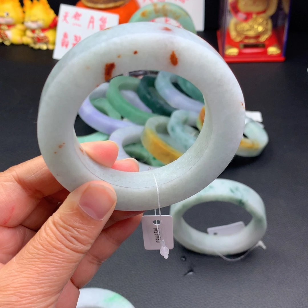 定制翡翠手镯未镶嵌
