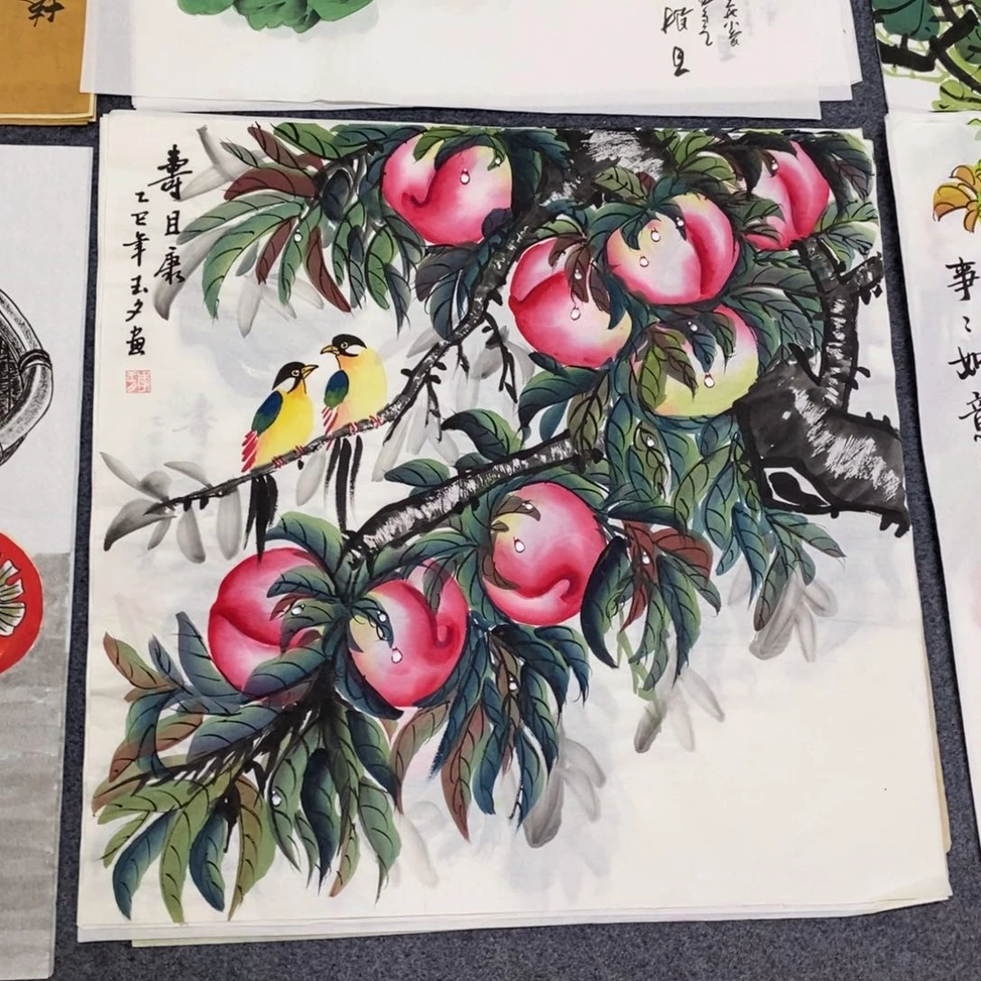 国画尺寸70✖️70精品手绘斗方