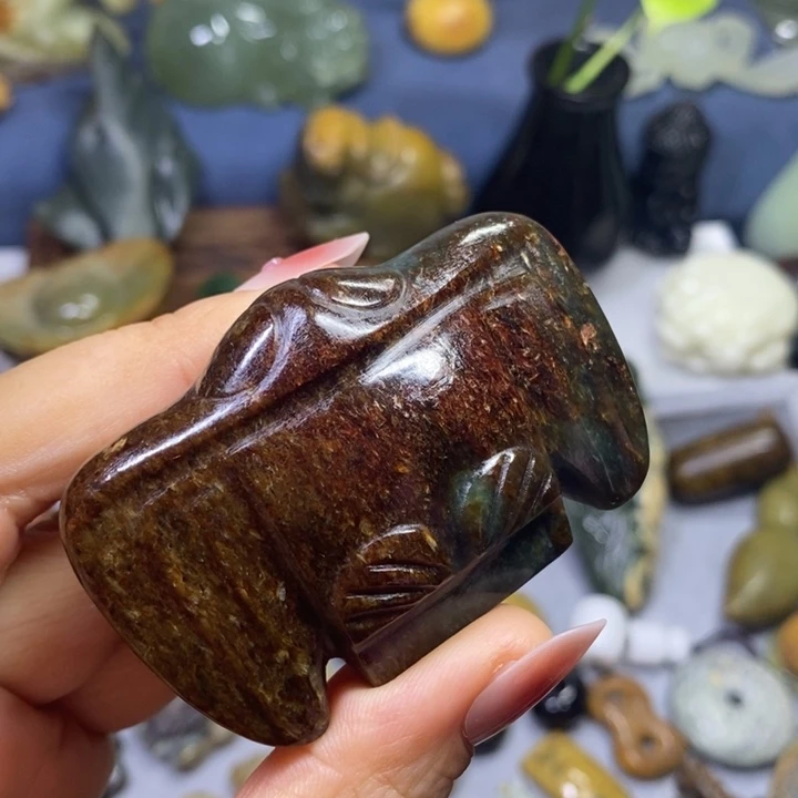 岫岩河磨玉（透闪石质玉）未镶嵌把件