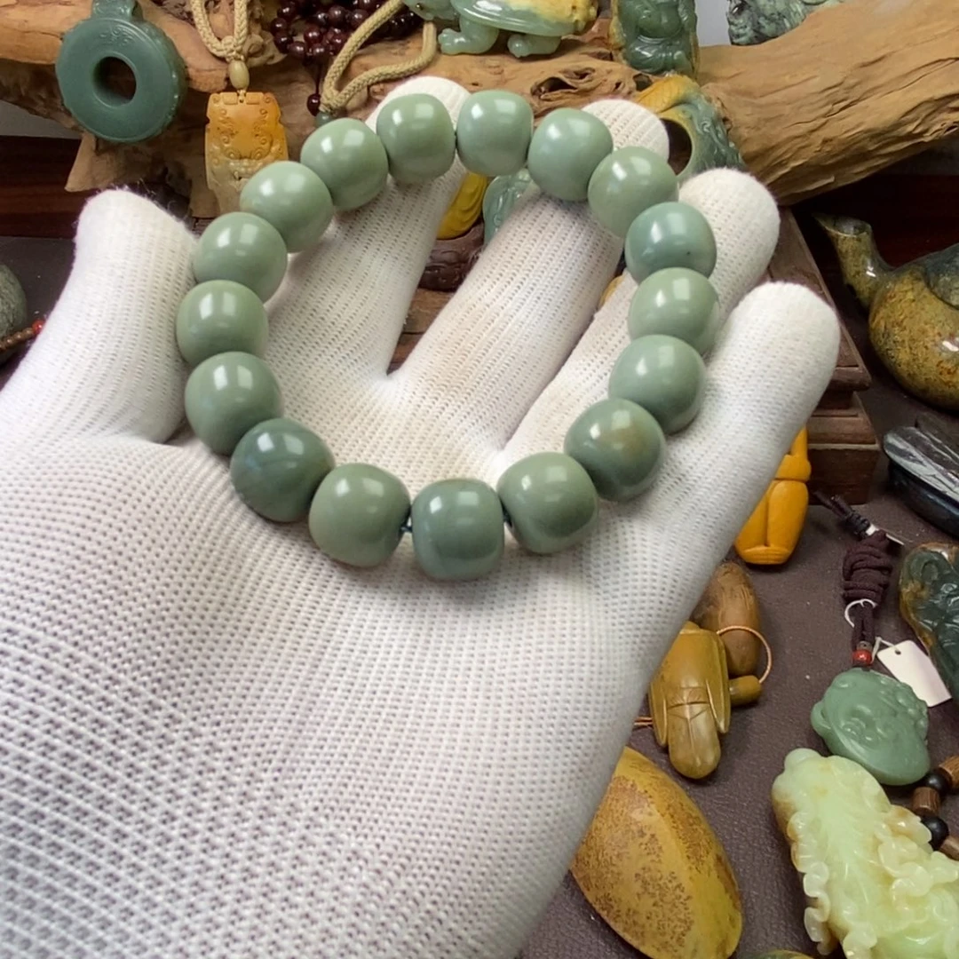 木***明岫岩老玉（透闪石质玉）未镶嵌挂件