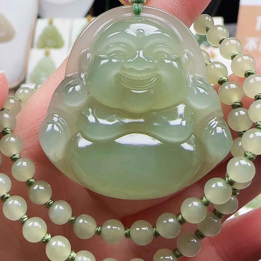 和田玉18K金镶嵌颈饰40