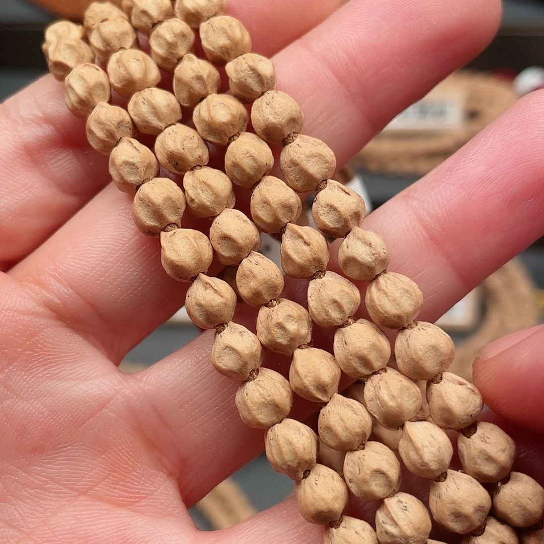 吊坠柏香籽/百香籽果冻皮莲花多棱