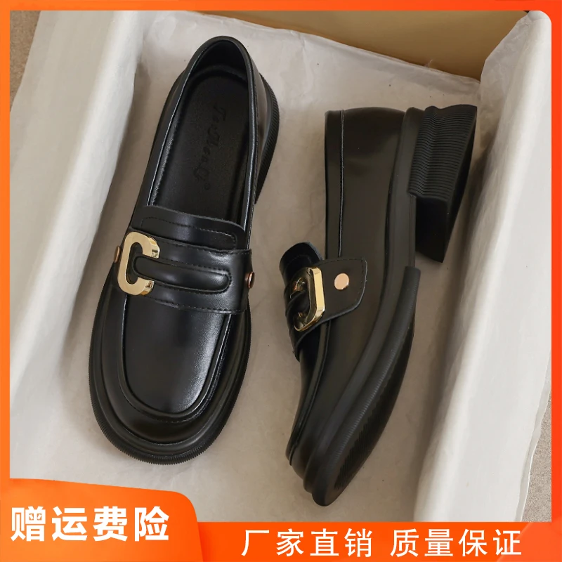 真皮小皮鞋女2025新款春秋黑色英伦风大码41豆豆配裙子厚底乐福鞋