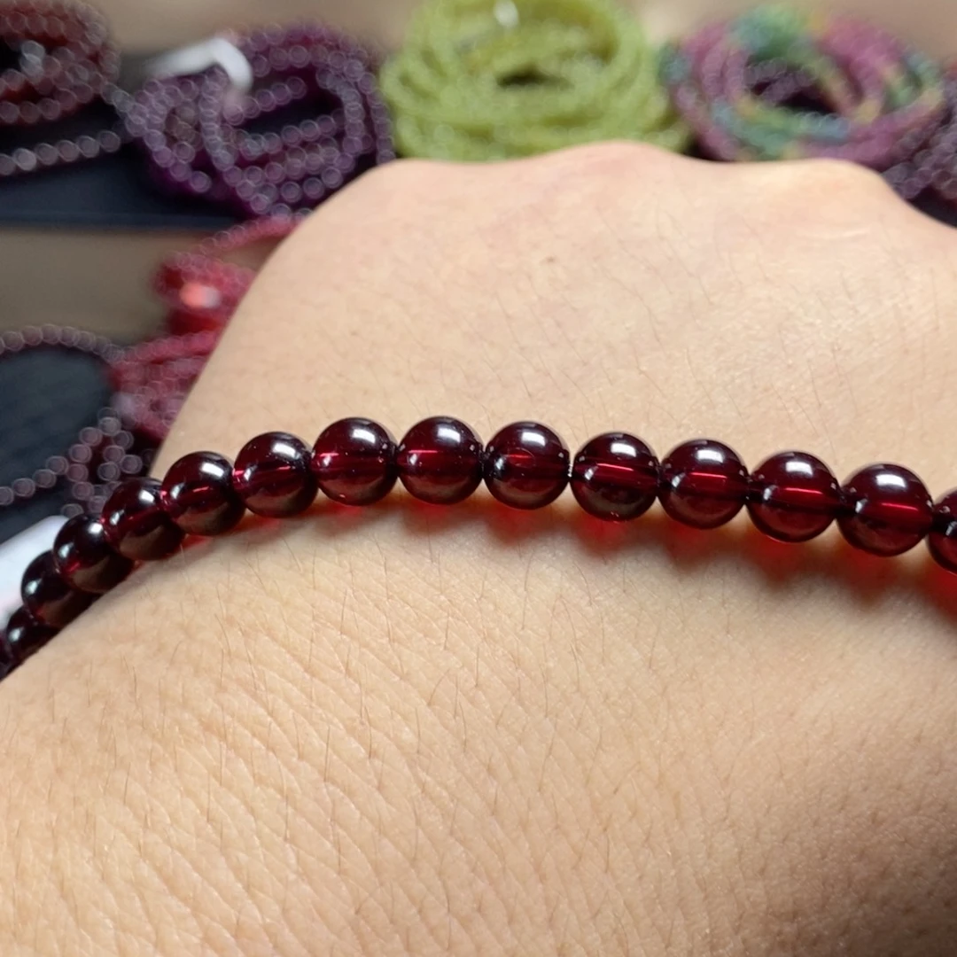 手链未镶嵌石榴石7mm酒红色