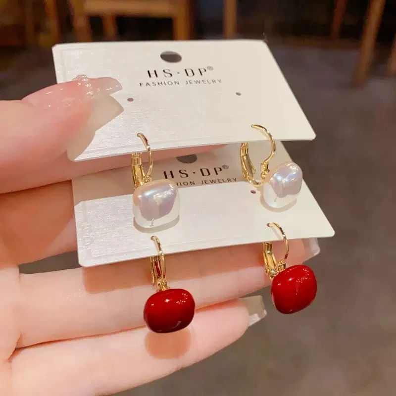 铜合金耳饰 AL7103 简约温柔感立体方糖气质百搭耳环