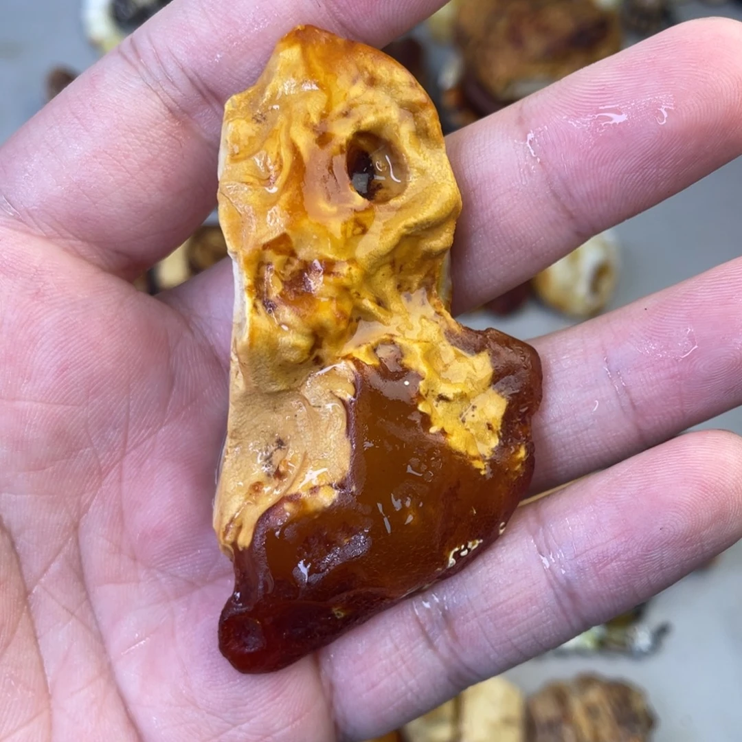 定制琥珀天然琥珀