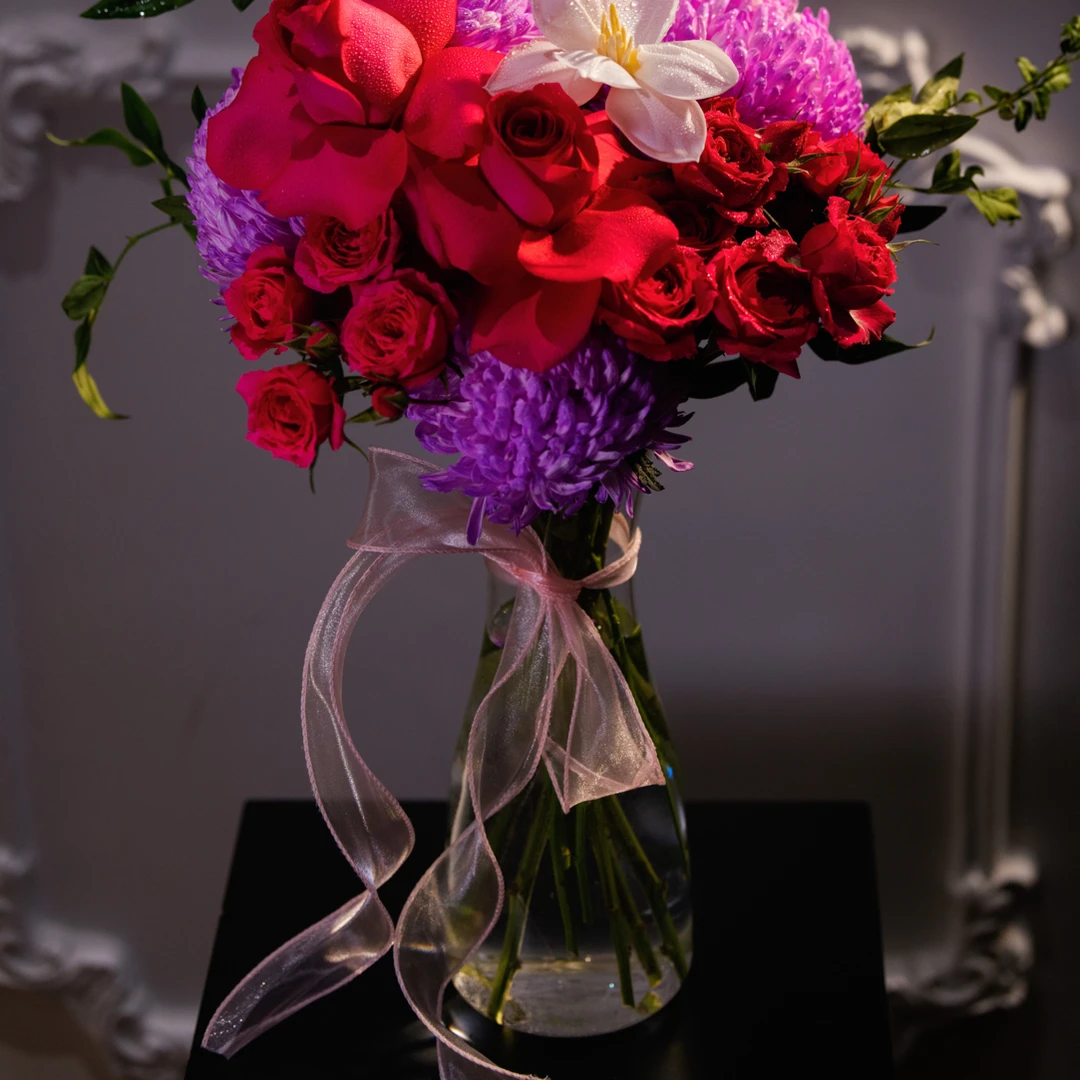 明尚德透明花瓶摆件单支装高硼硅玻璃吹制家用简约轻奢ins风花瓶