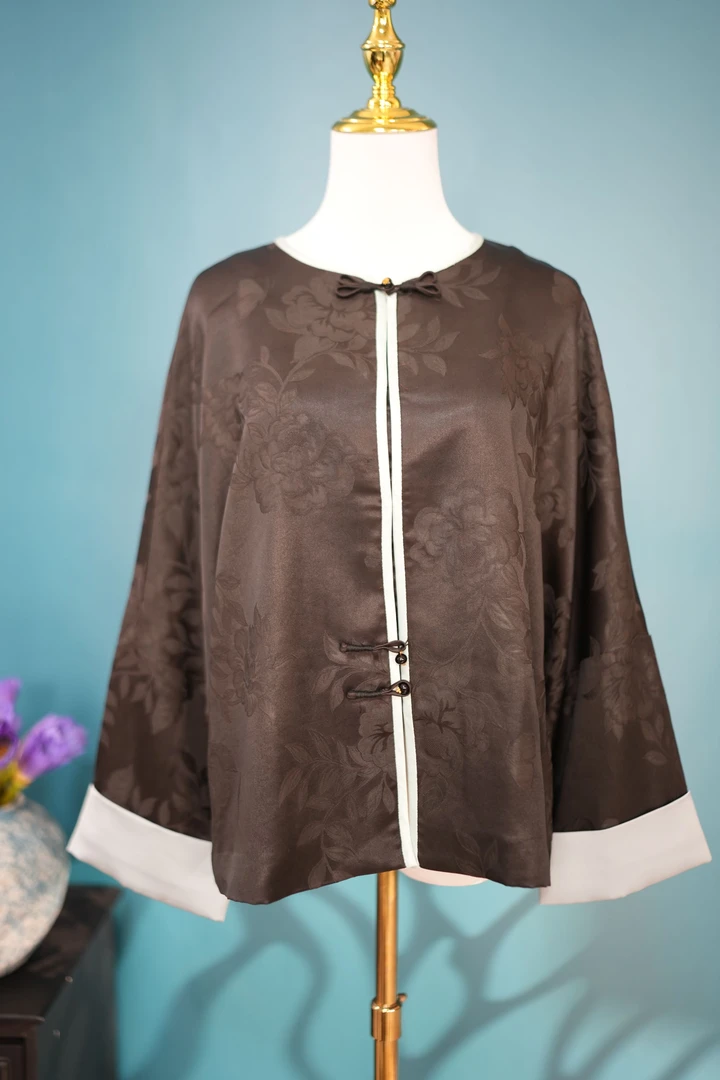 S020.女士皮子老料上衣