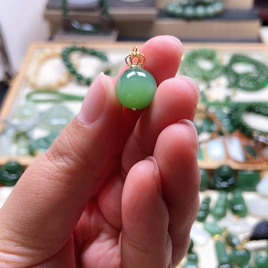 和田玉18K金镶嵌吊坠(不含链)