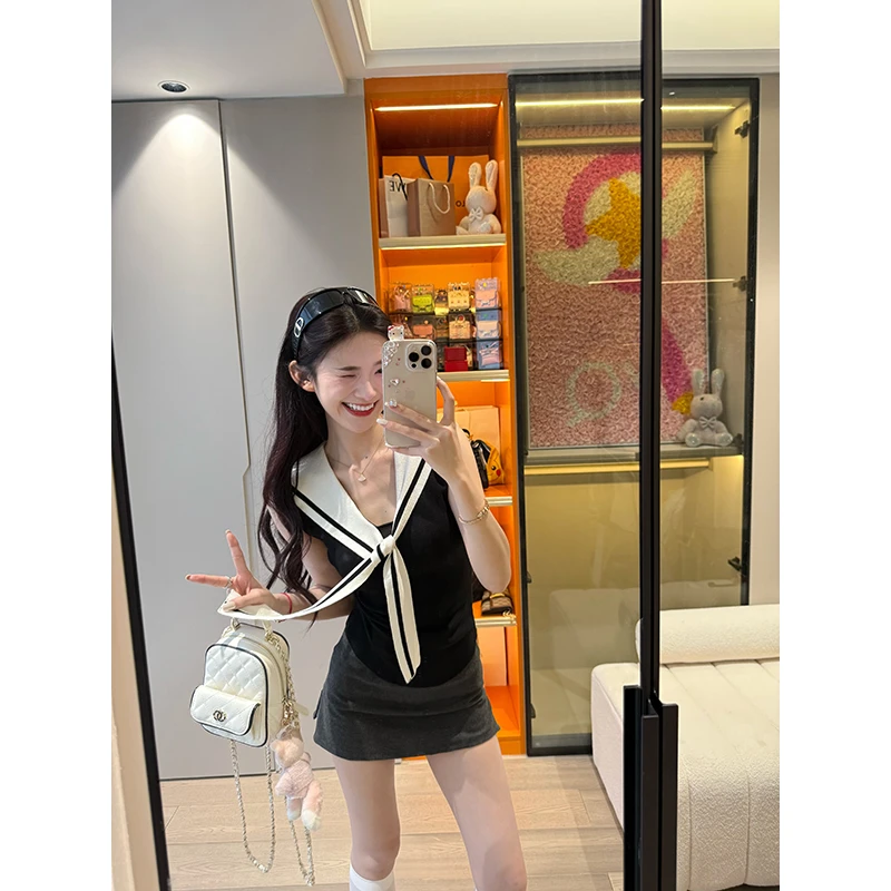 学院风撞色海军领针织背心女夏外穿2025新款修身短款别致无袖上衣