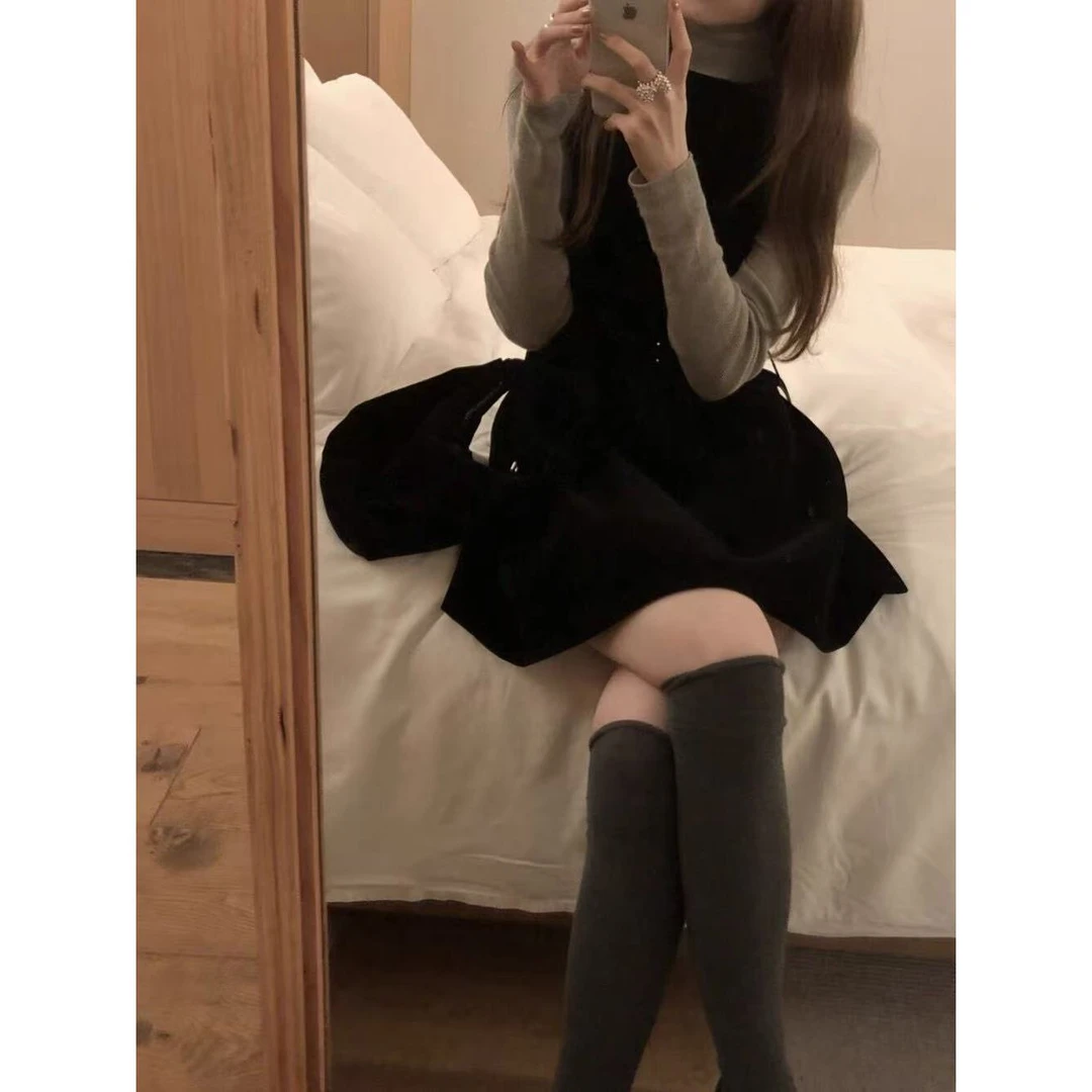 J-9989#『罗纳庄园』冬款丝绒收腰显瘦背心小黑裙（配腰带）