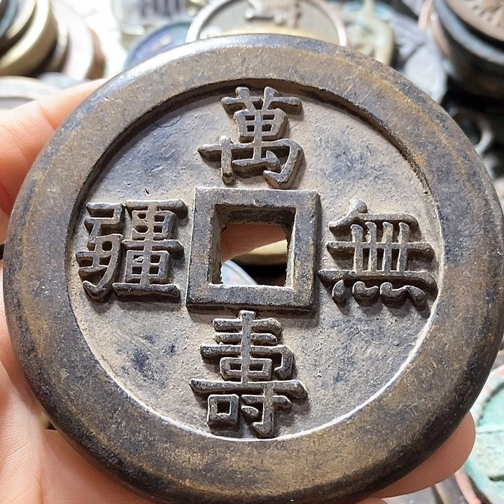 铜文创用品现代工艺品61