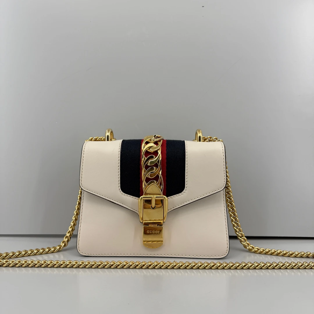 95新 GUCCI/古驰 优选/塞尔维亚白色小号链条包少彩带/19×14×7