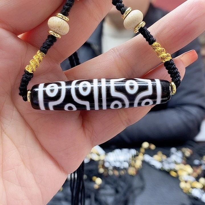 玛瑙/玉髓颈饰合金