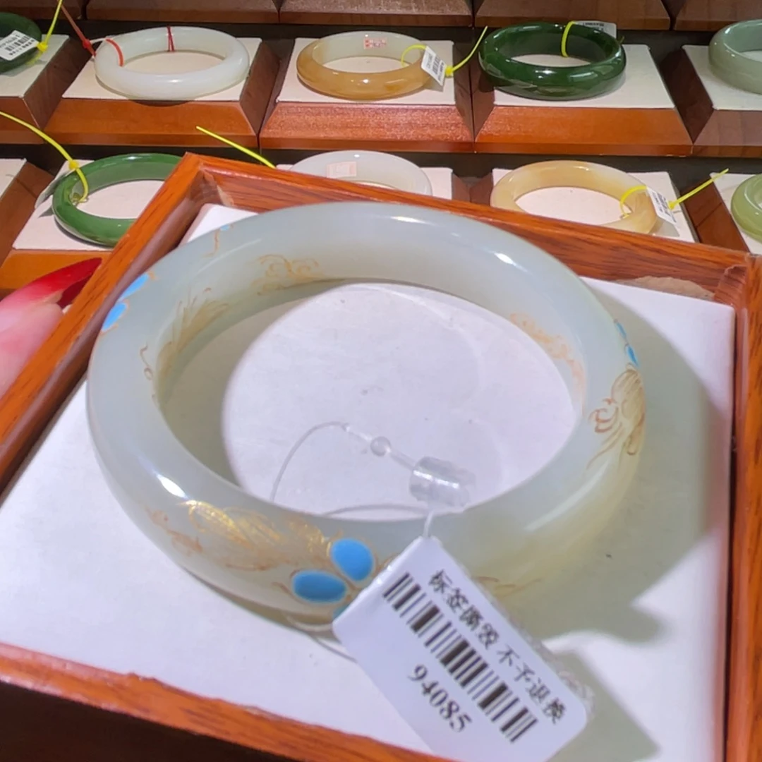 和田玉手镯未镶嵌55.5