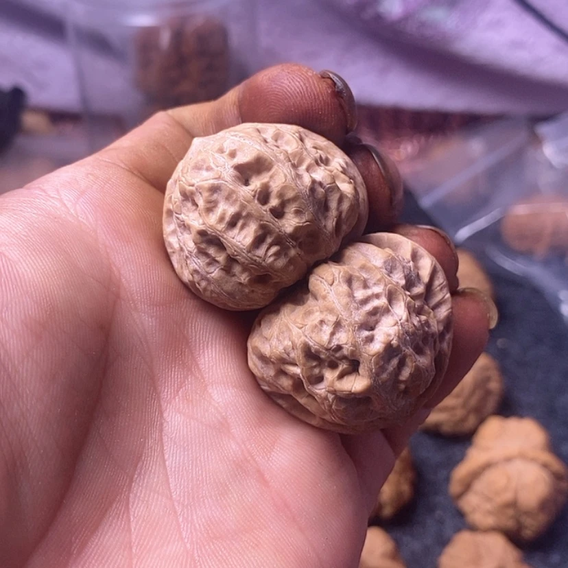 【闪购商品】文玩核桃吊坠38门头沟元宝全品