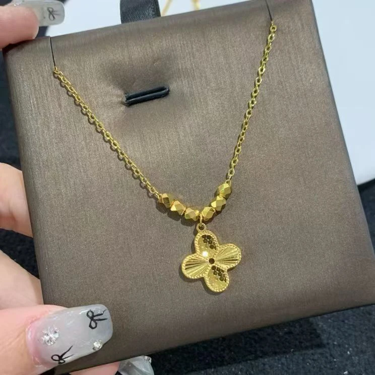 【清货专属链接】XL3813 碎冰四叶草蹦迪珠项链