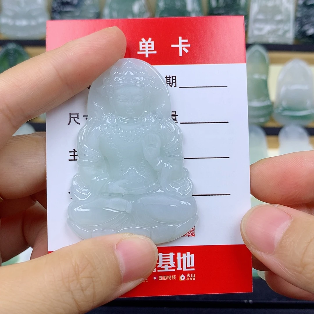 李***&翡翠未镶嵌颈饰度母