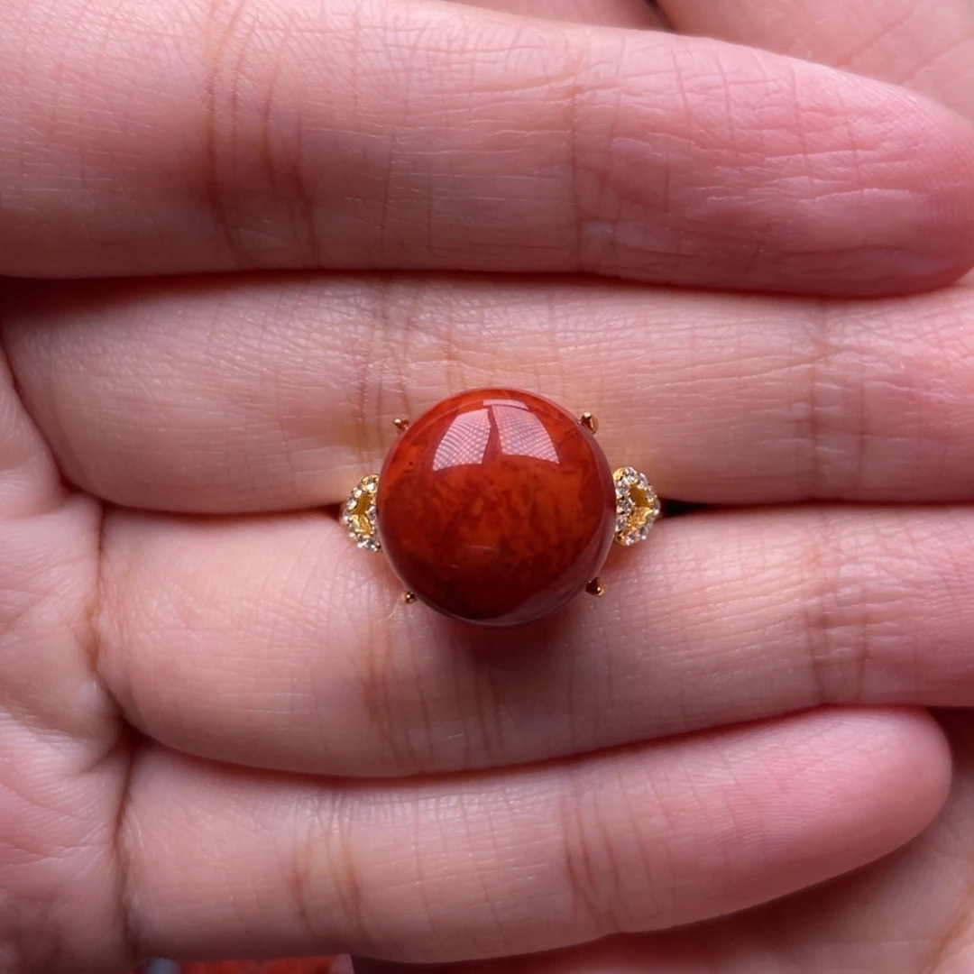 用***9南红玛瑙银S925镶嵌珠宝奇石女戒