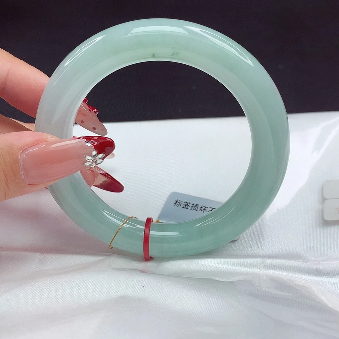 翡翠手镯未镶嵌55圈圆条958