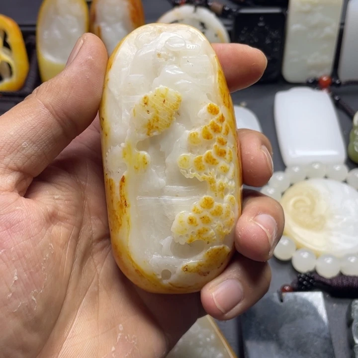 未镶嵌和田玉挂件