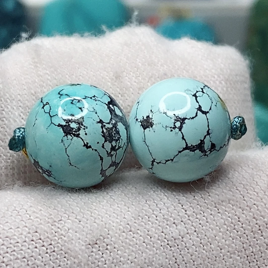 绿松石未镶嵌天然原矿 地大质检