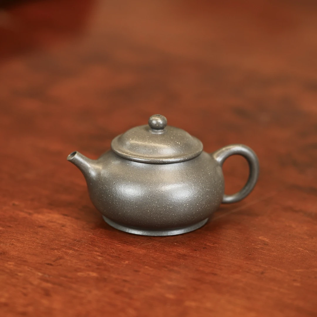 莲池古式·文人茶器紫砂壶容量155cc/原矿青段