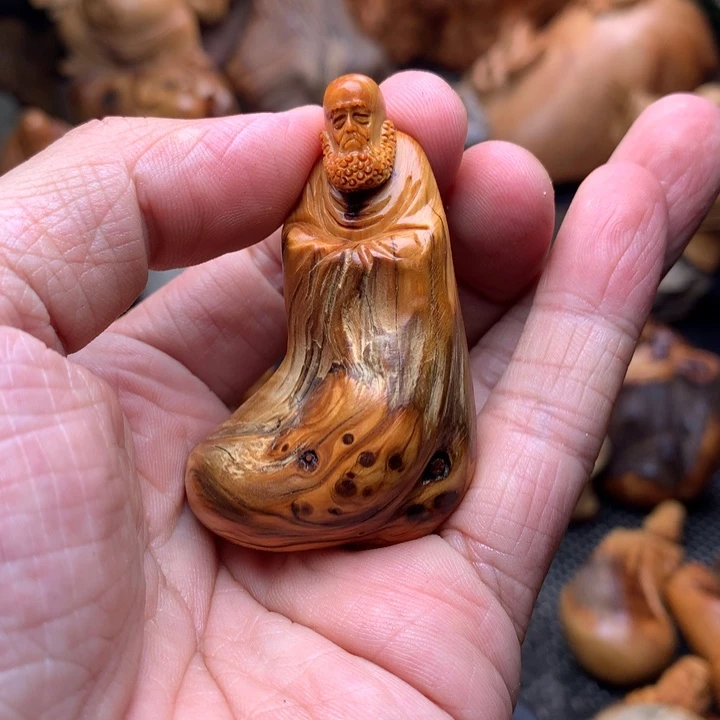 柏木（崖柏）崖柏陈化料手把件