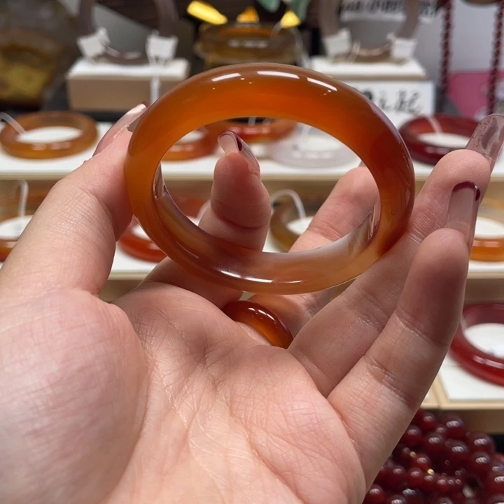 玛瑙/玉髓未镶嵌手镯